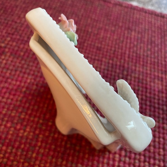 Porcelain picture frame - Picture 3 of 6